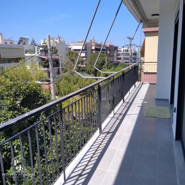 (For Rent) Residential Apartment || Athens South/Glyfada - 100 Sq.m, 2 Bedrooms, 2.500€ 