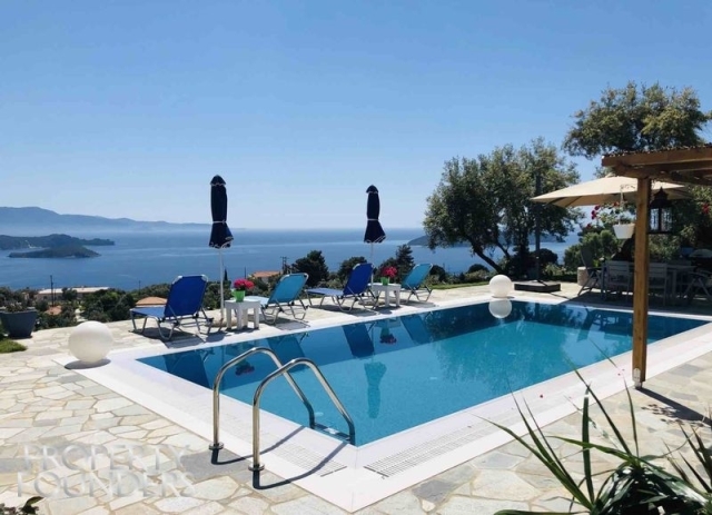 (For Sale) Residential Villa || Magnisia/Sporades-Skiathos - 200 Sq.m, 4 Bedrooms, 850.000€ 